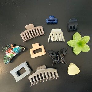 Lot of hair clips